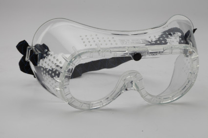 SE1120 Saválló polikarbonát védőszemüveg